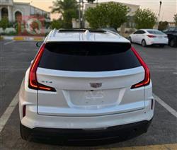 کادیلاک XT4